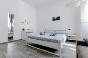 Downtown Rooms Como